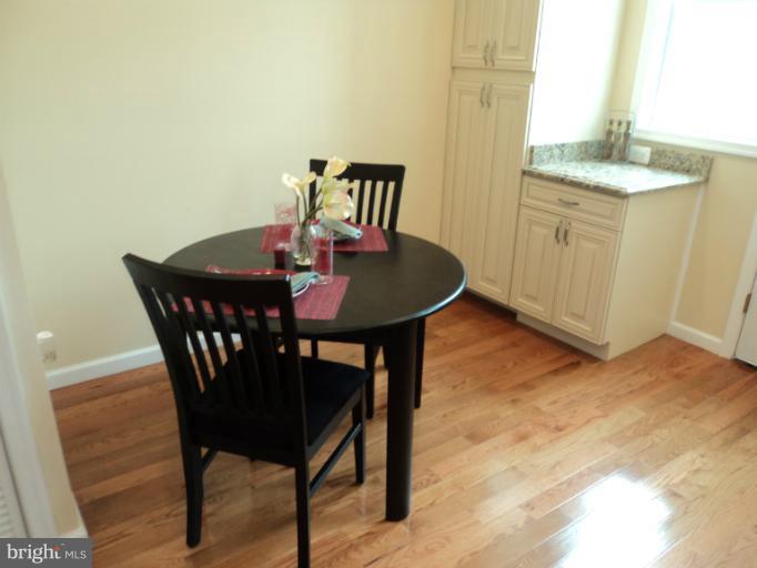 1639 L Street Northeast Washington, DC 20002 - Photo 5 of 16 Kitchen