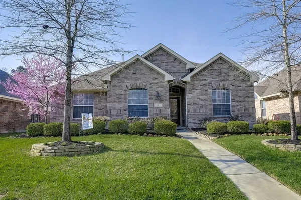 $2,700 | 22 Powers Bend Way, The Woodlands, TX 77382