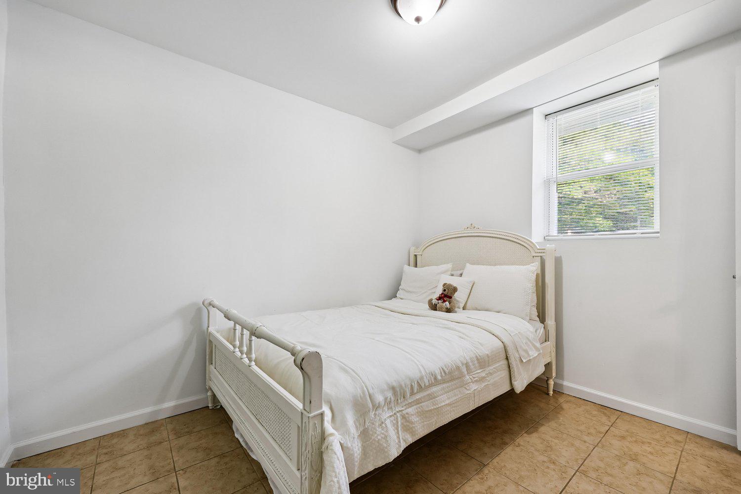 19104 Chandlee Mill Road Sandy Spring, MD 20860 - Photo 7 of 82 Bedroom