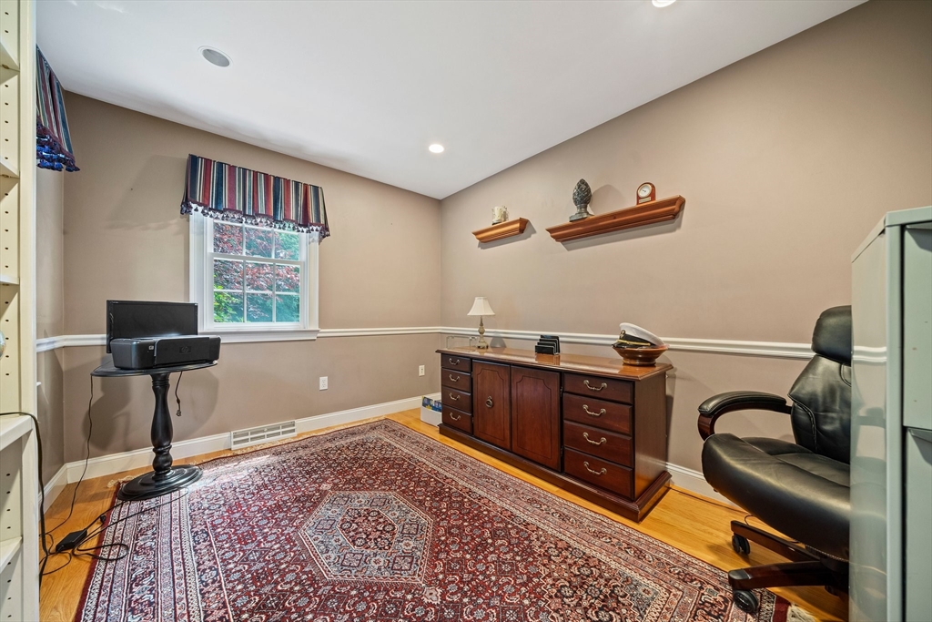 108 Ring Road Kingston, MA 02364 - Photo 20 of 34