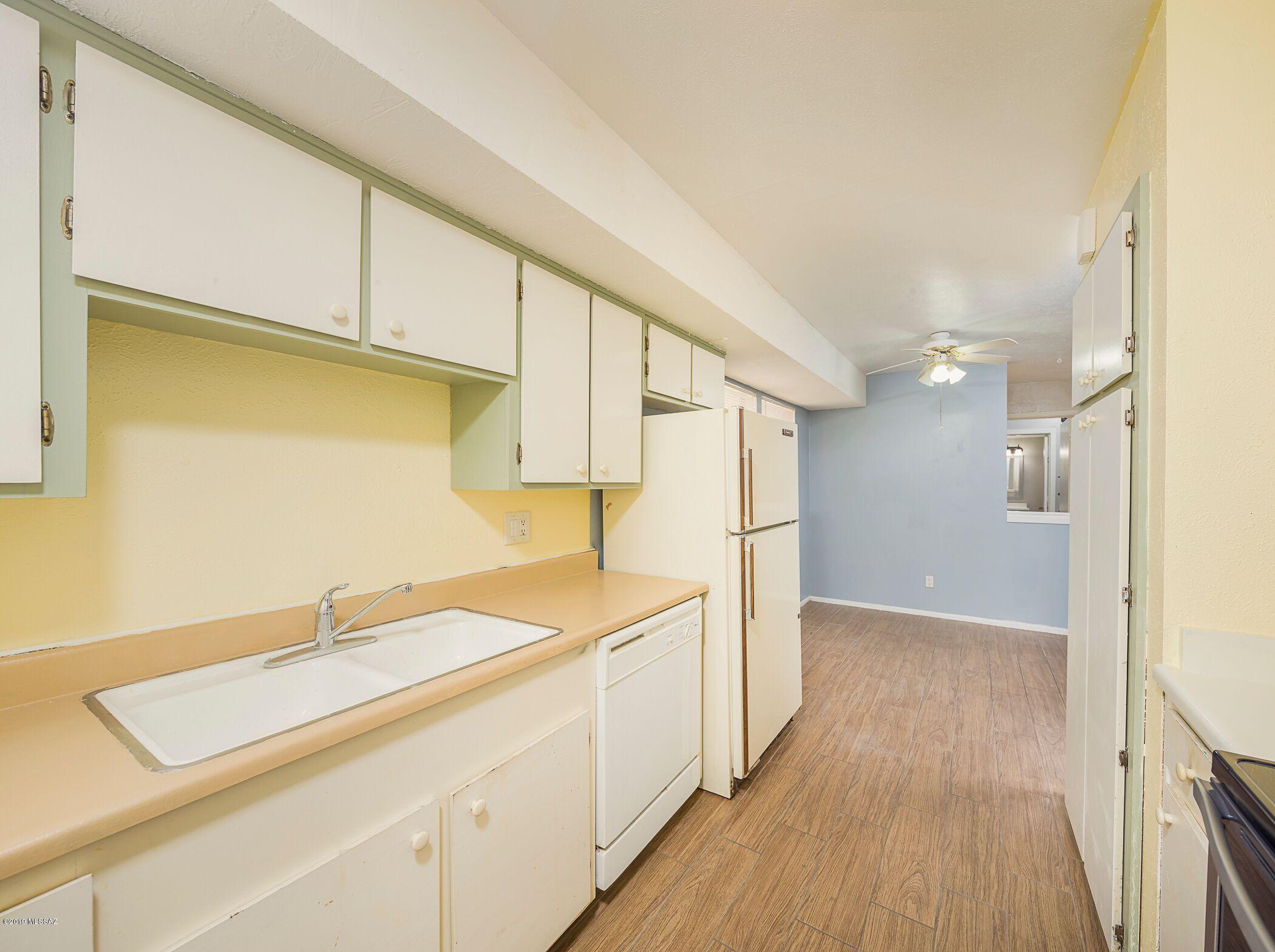 1600 North Wilmot Road, Unit 190 Tucson, AZ 85712 - Photo 15 of 23
