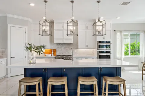 $1,895,000 | 12115 Waterstone Circle, Palm Beach Gardens, FL 33412