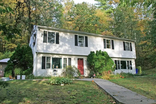 $459,900 | 151 Pantry Road, Hatfield, MA 01088