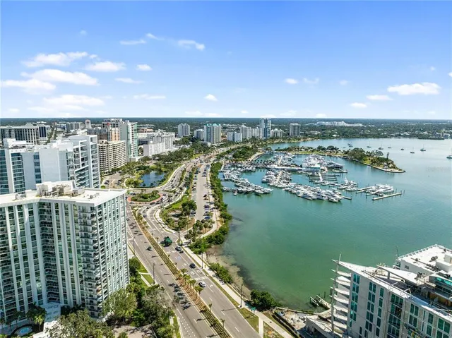 $7,500 | 97 Sunset Drive, Unit 201, Sarasota, FL 34236