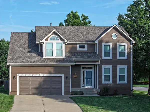 $475,000 | 21624 West 58th Street, Shawnee, KS 66218