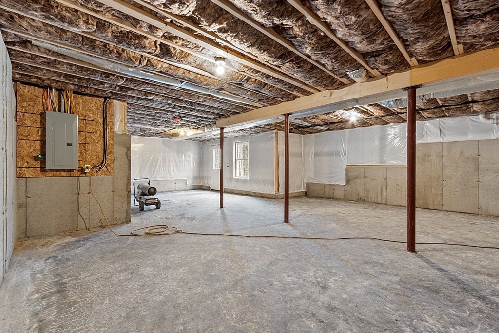 162 French Road Templeton, MA 01468 - Photo 35 of 40 a view of an empty room