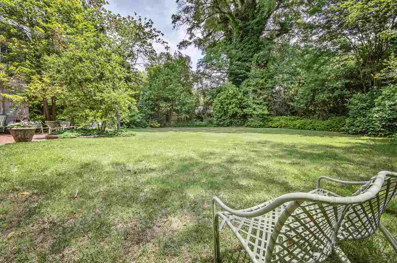 4099 Walnut Grove Road Memphis, TN 38117 - Photo 24 of 25