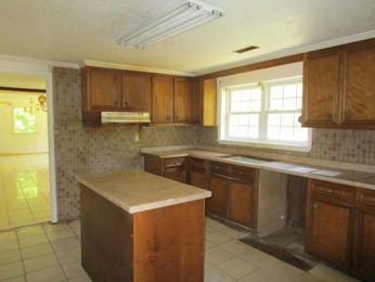 187 Davis Terrace St. George, SC 29477 - Photo 2 of 7 kitchen_65351629