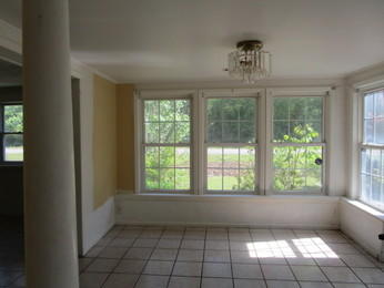 187 Davis Terrace St. George, SC 29477 - Photo 4 of 7 sun_room_65351632