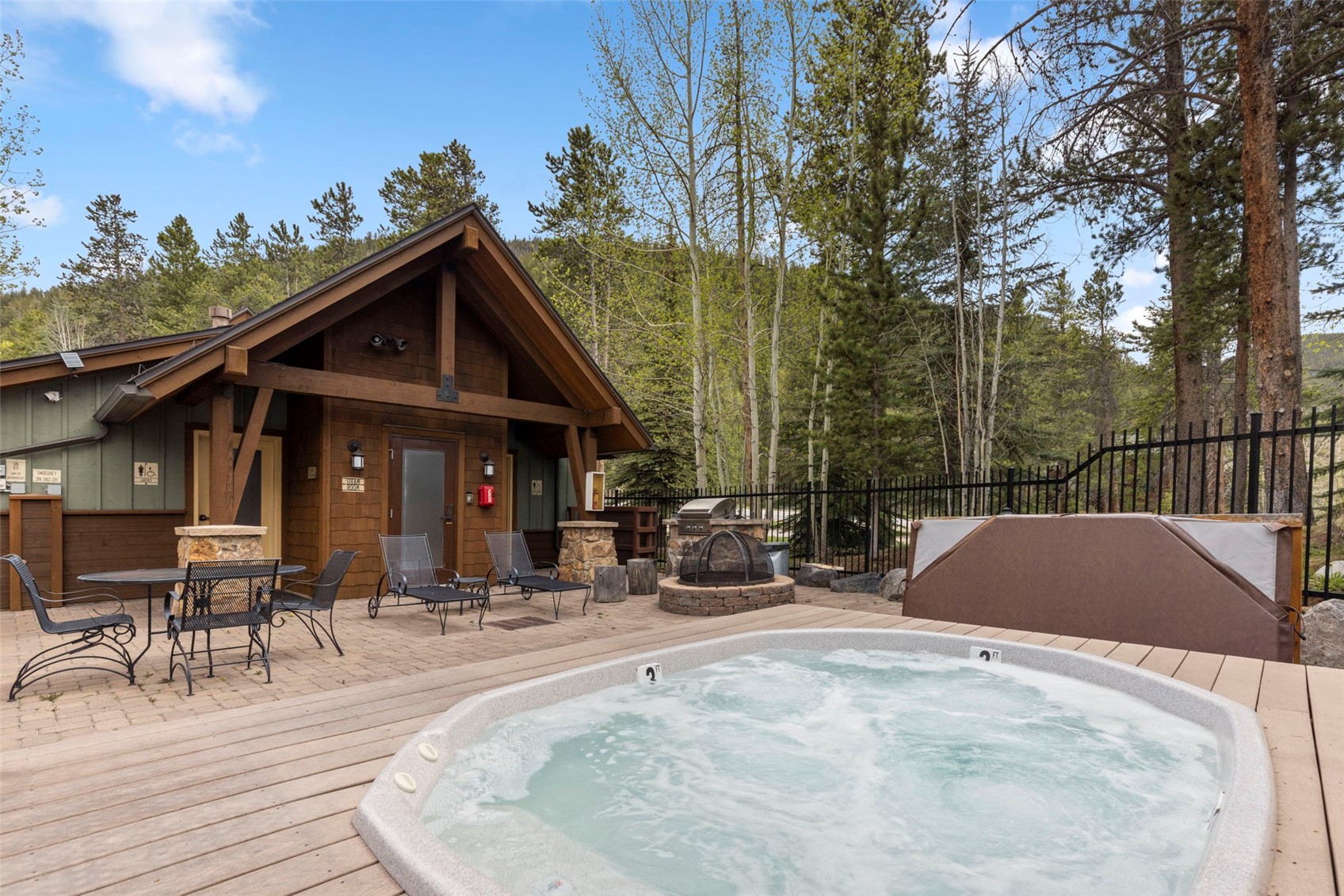 102 Lake Ridge Circle, Unit 1887 Keystone, CO 80435 - Photo 26 of 39 Gallery Image 26