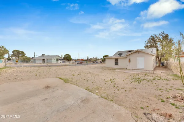 $185,000 | 7655 Hacienda Avenue, El Paso, TX 79915