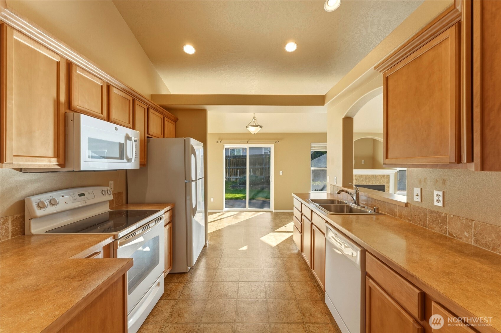 919 Highland Road Walla Walla, WA 99362 - Photo 8 of 38