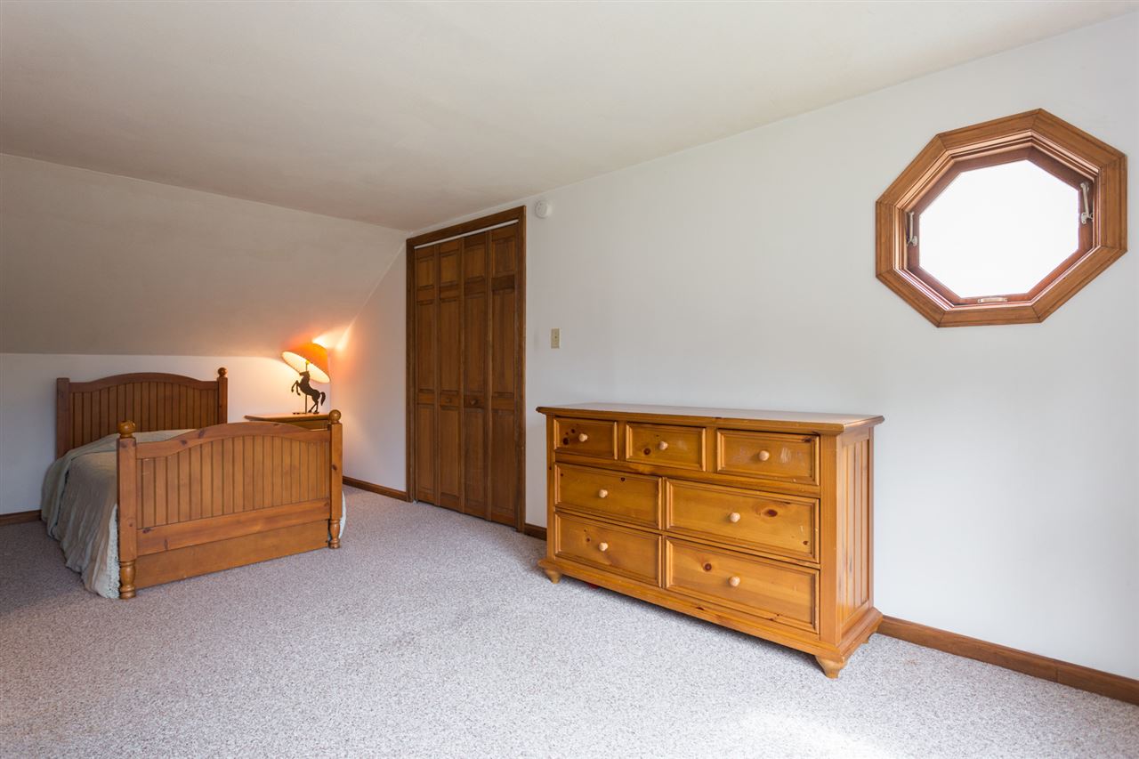 332 Stage Road Nottingham, NH 03290 - Photo 28 of 36