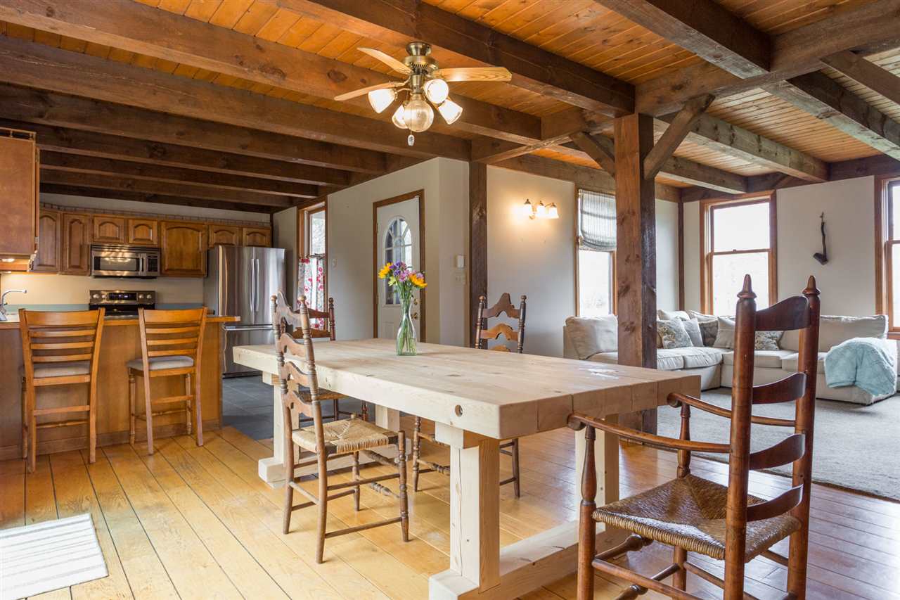 332 Stage Road Nottingham, NH 03290 - Photo 10 of 36