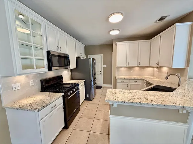 $2,300 | 236 Calumet Drive, Madisonville, LA 70447