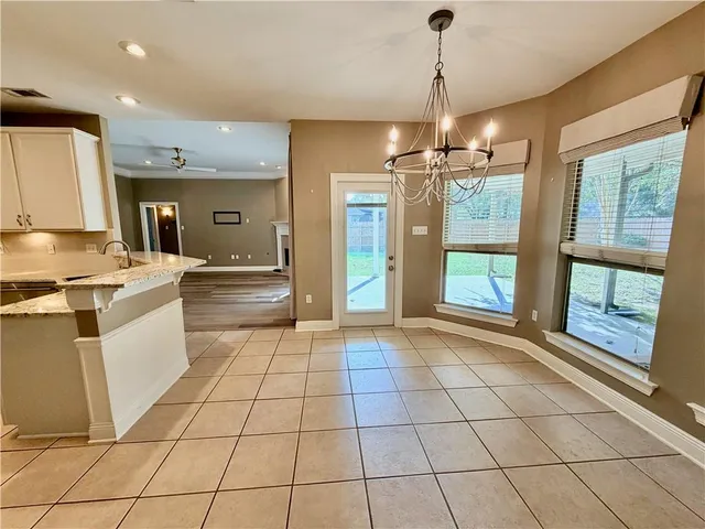 $2,300 | 236 Calumet Drive, Madisonville, LA 70447