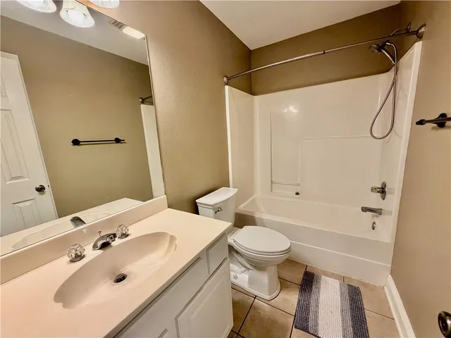 $2,300 | 236 Calumet Drive, Madisonville, LA 70447