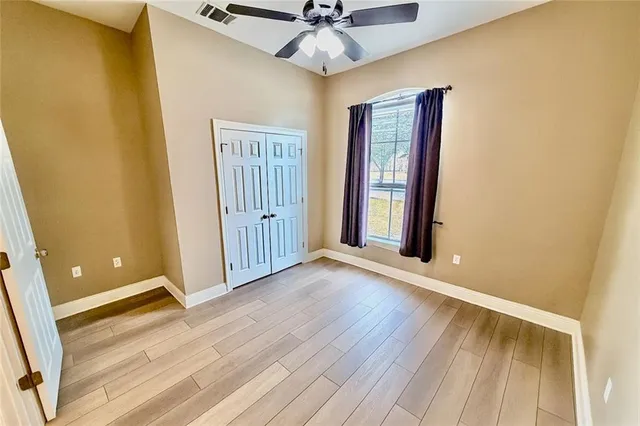 $2,300 | 236 Calumet Drive, Madisonville, LA 70447