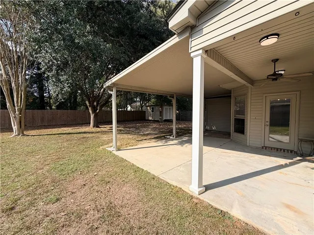 $2,300 | 236 Calumet Drive, Madisonville, LA 70447