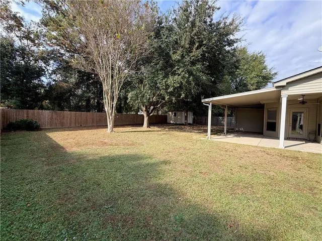 $2,300 | 236 Calumet Drive, Madisonville, LA 70447