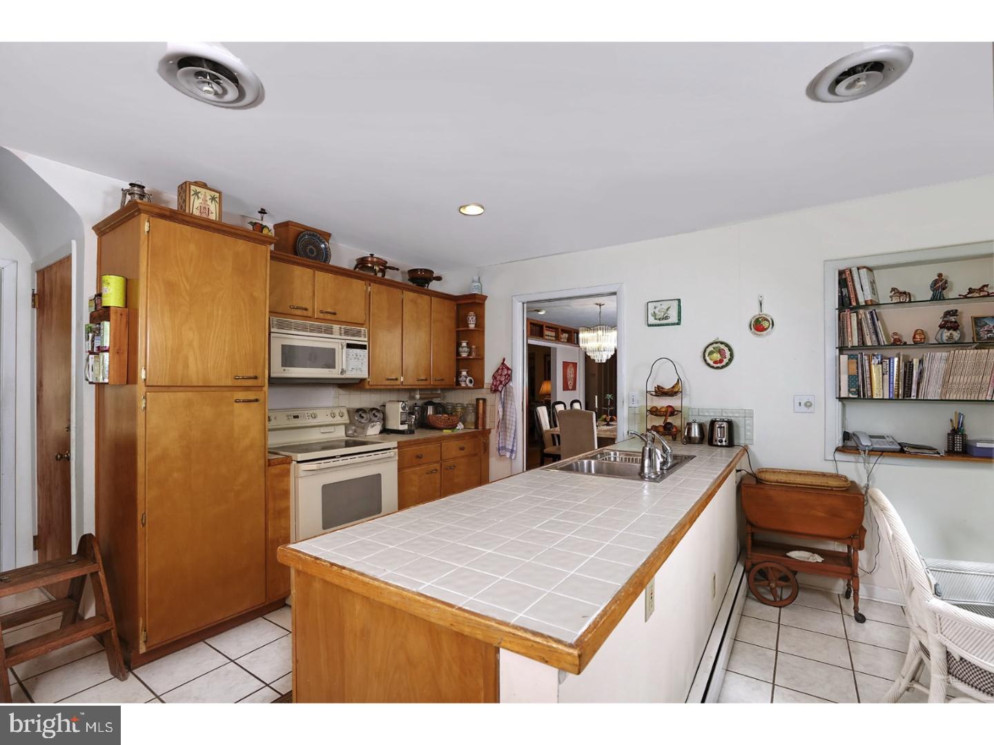 160 Ridgeview Circle Princeton, NJ 08540 - Photo 9 of 25