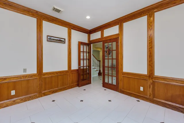 a view of an entryway