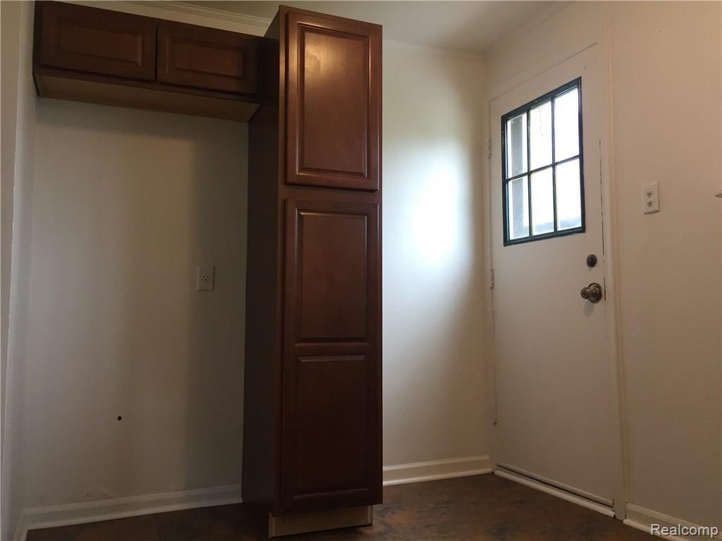 2214 Lindell Road Sterling Heights, MI 48310 - Photo 19 of 20