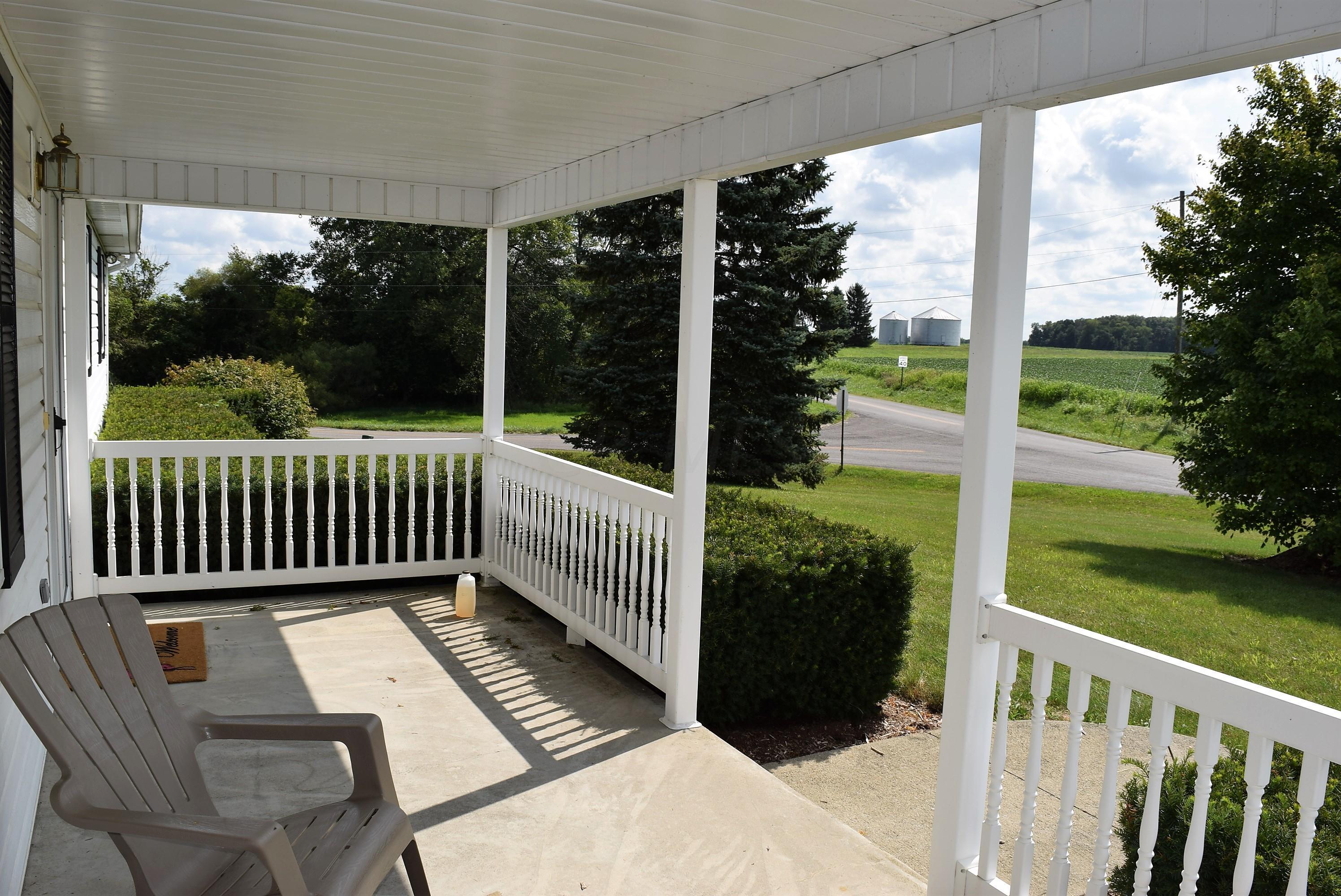 9998 Hinton Mill Road Ostrander, OH 43061 - Photo 2 of 23