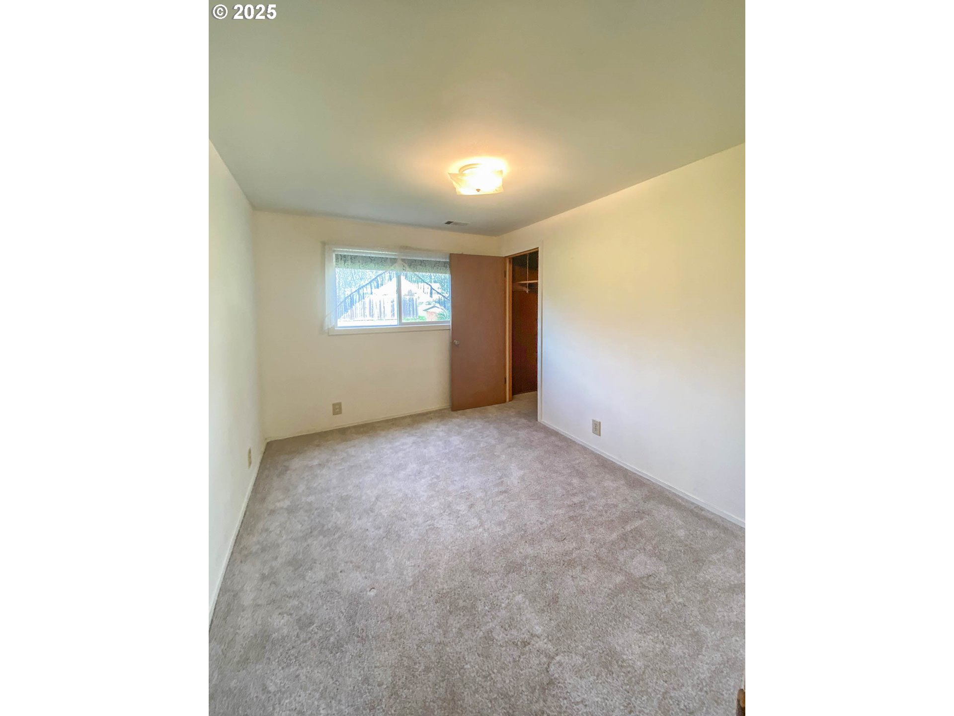 486 Buckhorn Road Roseburg, OR 97470 - Photo 13 of 20 Gallery Image 13