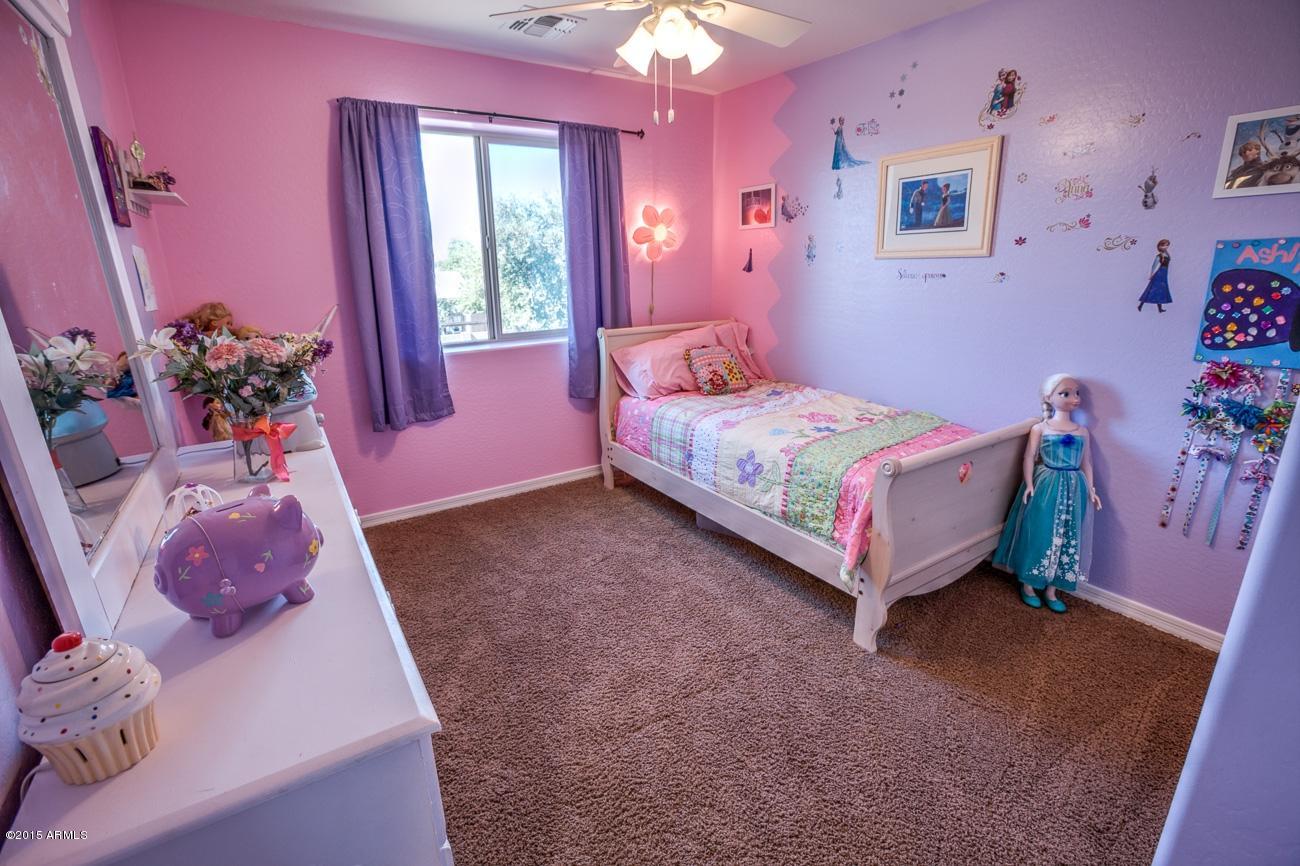 1671 South Rochester Drive Gilbert, AZ 85295 - Photo 21 of 40 IMG_8030_1_2