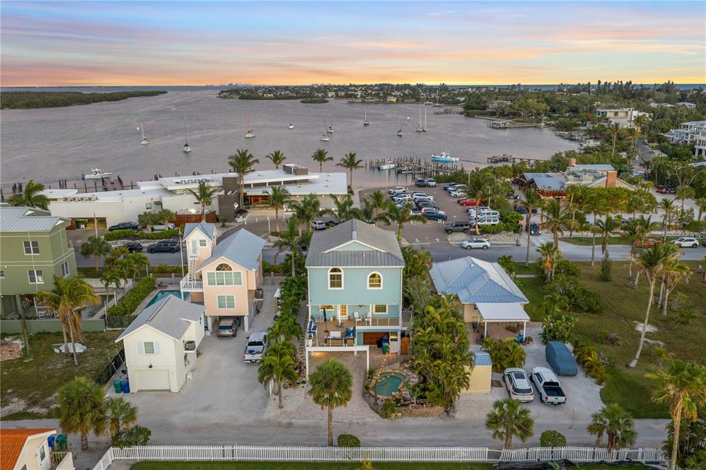 791 Broadway Street Longboat Key, FL 34228 - Photo 48 of 59