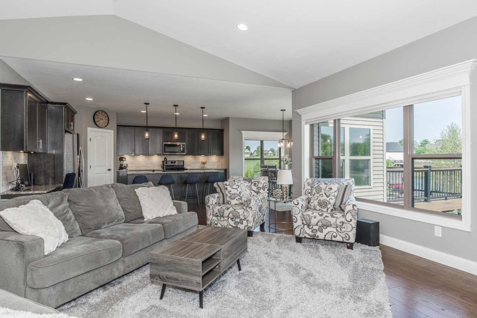 15924 Belfry Drive Bloomington, IL 61705 - Photo 19 of 59 a living room with furniture and a large window