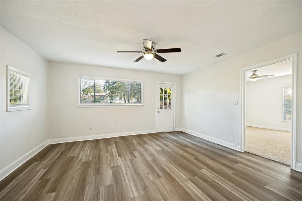 1541 BriarCliff Road Dallas, TX 75235 - Photo 7 of 12 Gallery Image 7