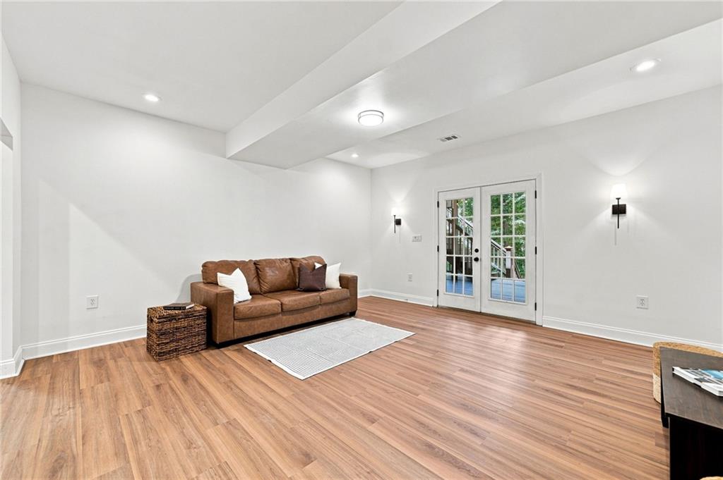 520 Chestnut Walk Canton, GA 30114 - Photo 56 of 83 Gallery Image 56