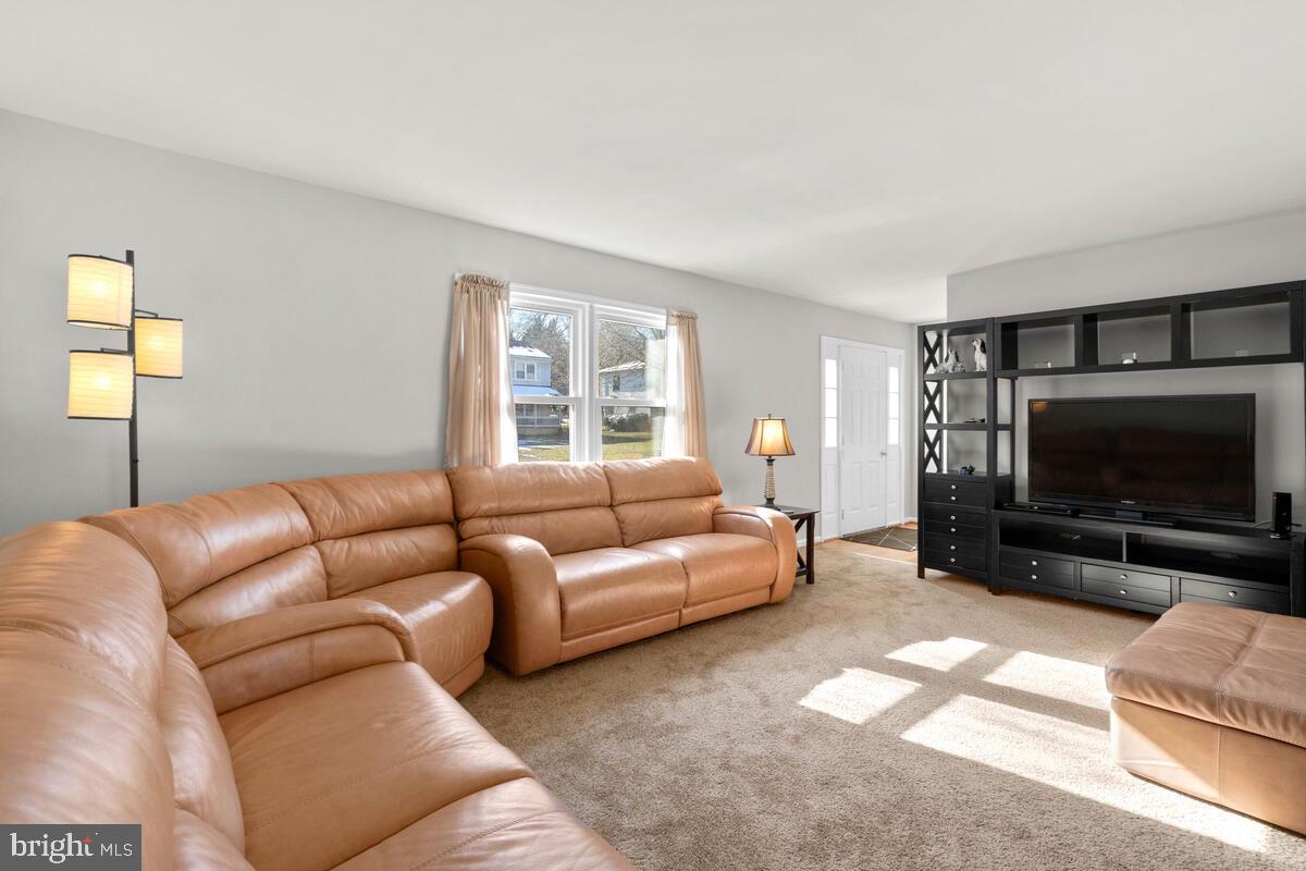 2845 Gunarette Way Silver Spring, MD 20906 - Photo 9 of 50 Gallery Image 9