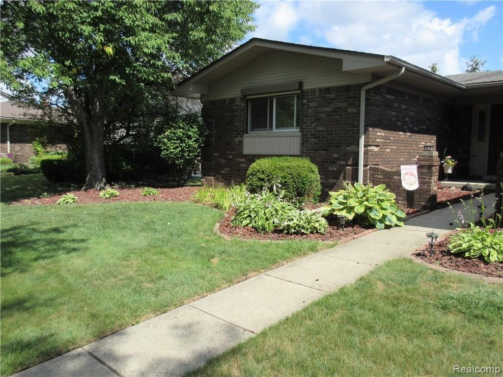 6682 Edgewood Road Canton, MI 48187 - Photo 4 of 27 04 Front Landscaping.JPG