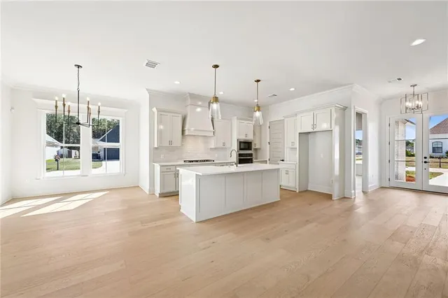 $475,000 | 2008 White Dove Drive, Madisonville, LA 70447