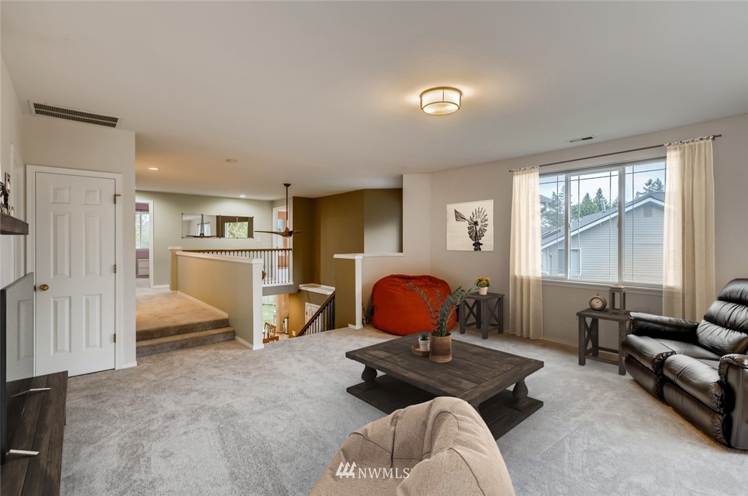 14545 144th Place Southeast Renton, WA 98059 - Photo 17 of 34 Gallery Image 17
