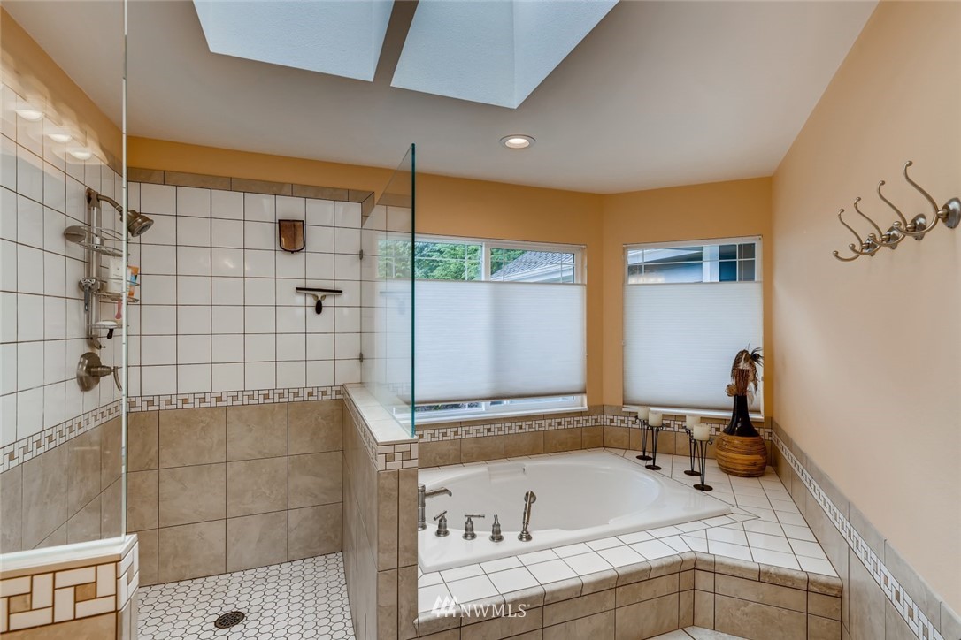 14545 144th Place Southeast Renton, WA 98059 - Photo 22 of 34 Gallery Image 22