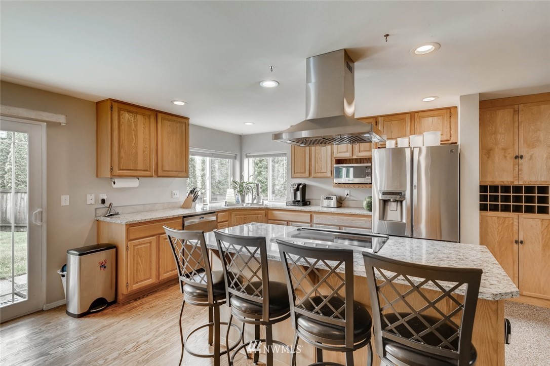 14545 144th Place Southeast Renton, WA 98059 - Photo 8 of 34 Gallery Image 8