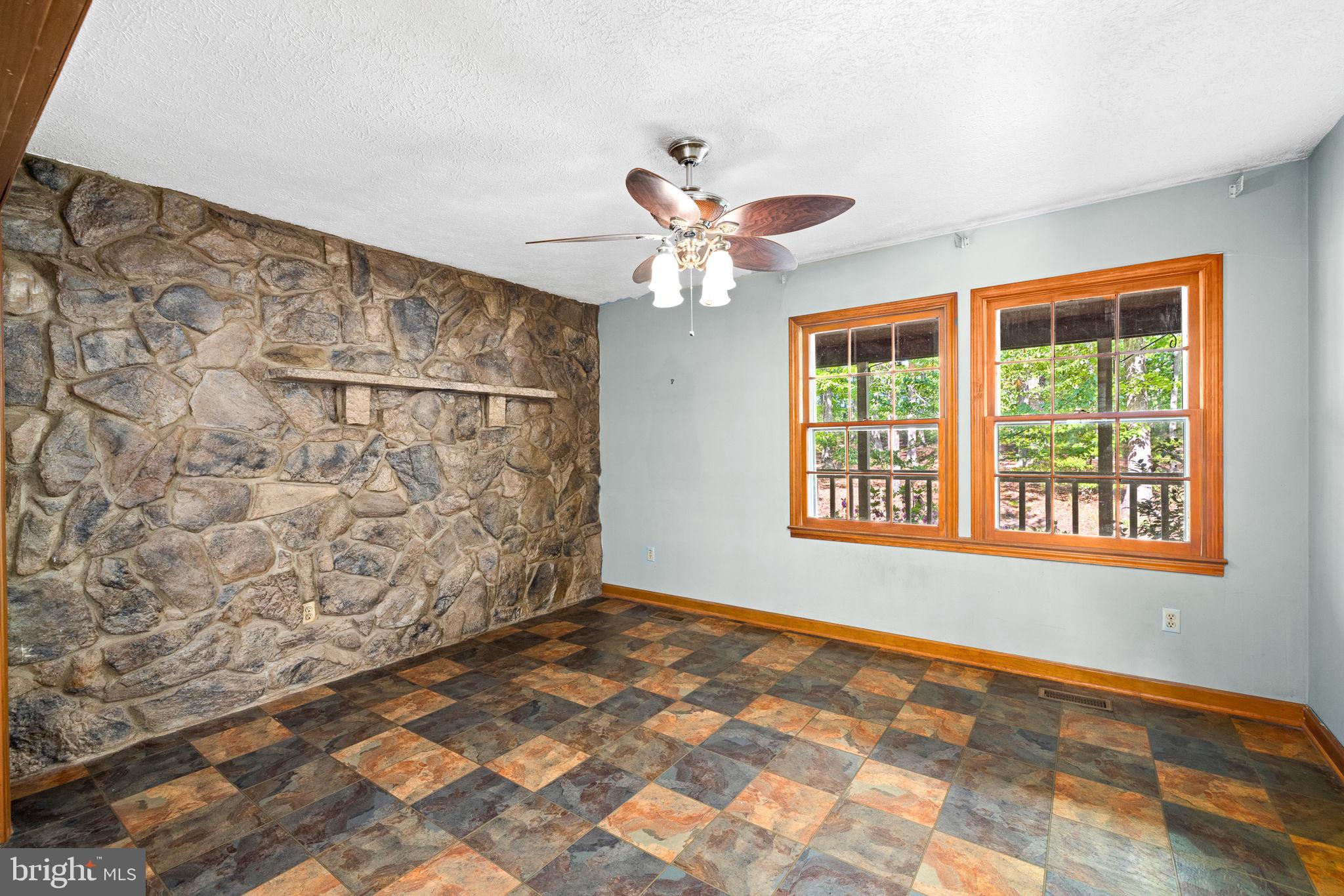 31170 Price Road Locust Grove, VA 22508 - Photo 16 of 40 Gallery Image 16