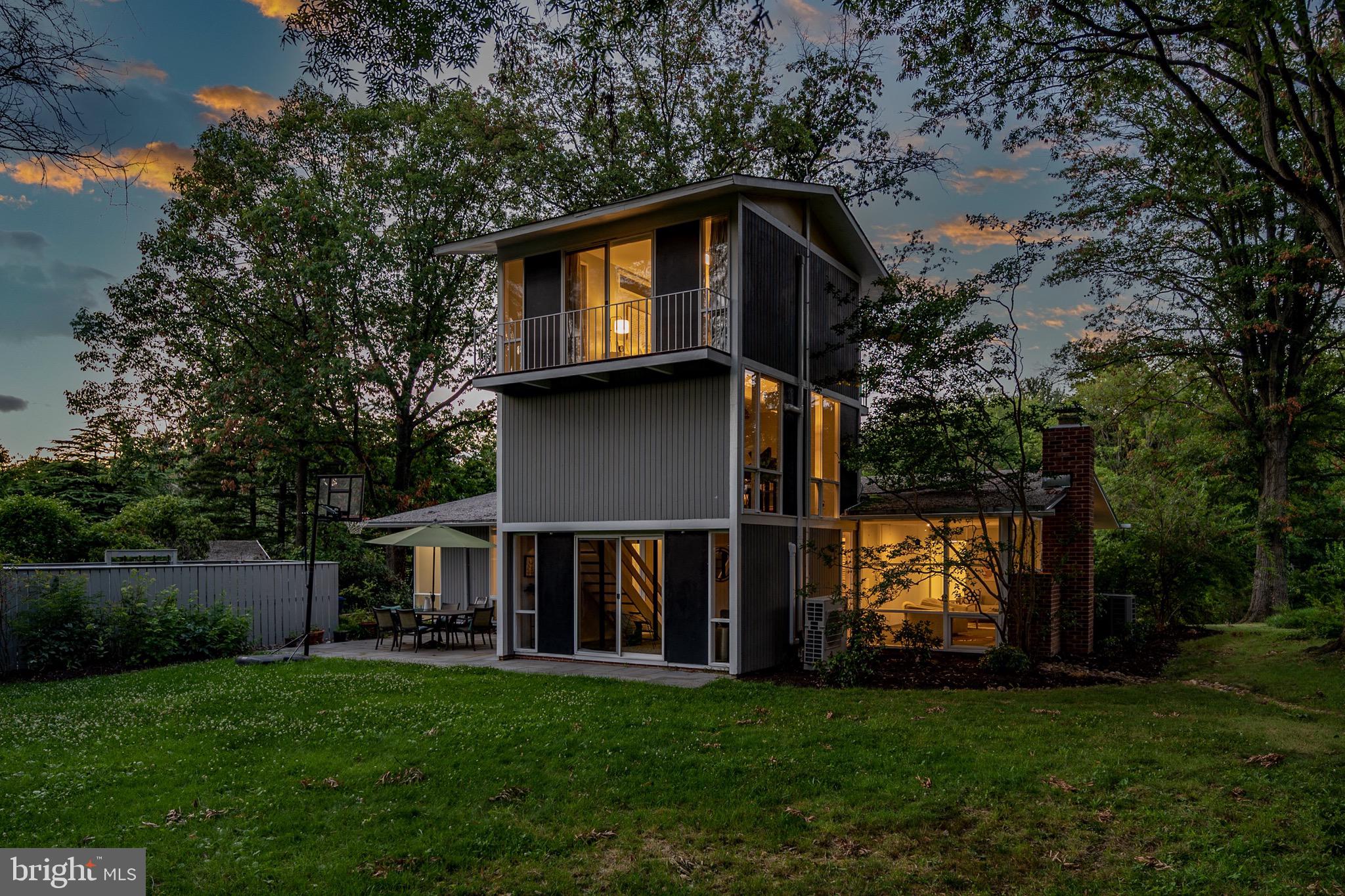 2309 Glasgow Road Alexandria, VA 22307 - Photo 3 of 64 Three Story Tower Addition