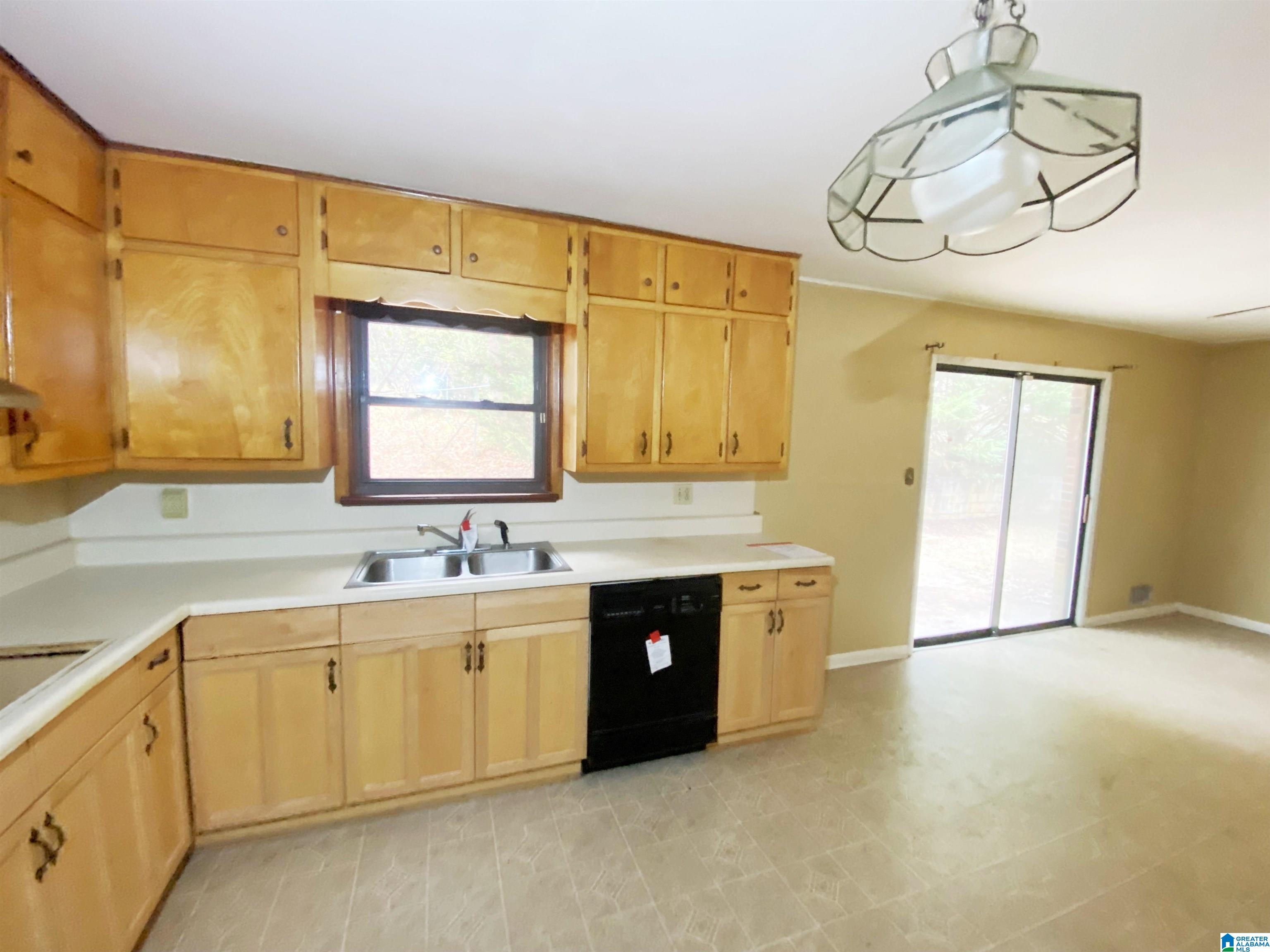 1428 5 Mile Road Birmingham, AL 35215 - Photo 5 of 40