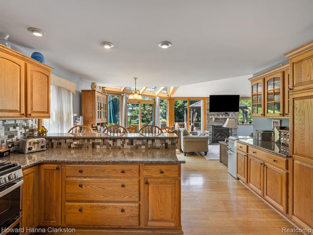 3097 Lansdowne Road Waterford, MI 48329 - Photo 19 of 33 Gallery Image 19