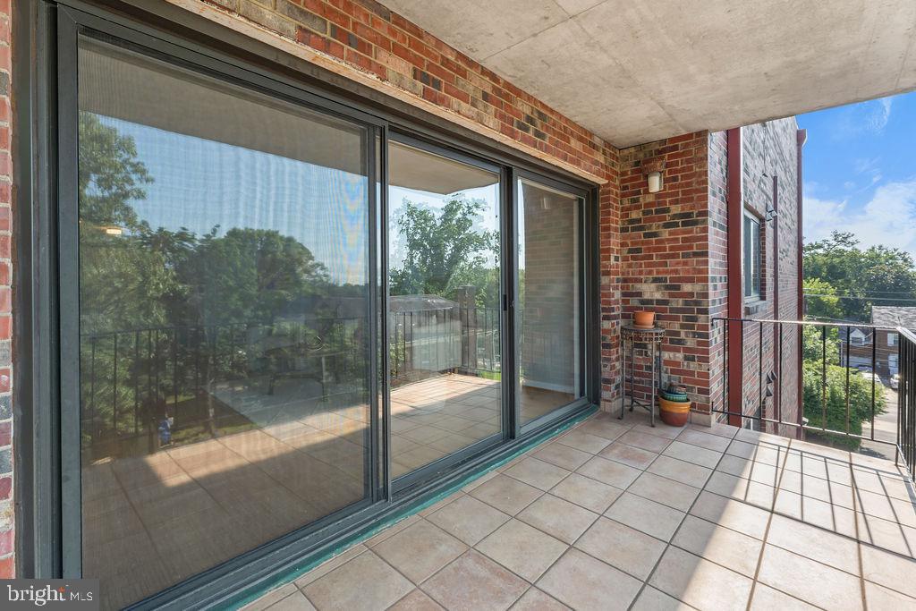 8308 Flower Avenue, Unit 403 Takoma Park, MD 20912 - Photo 13 of 23