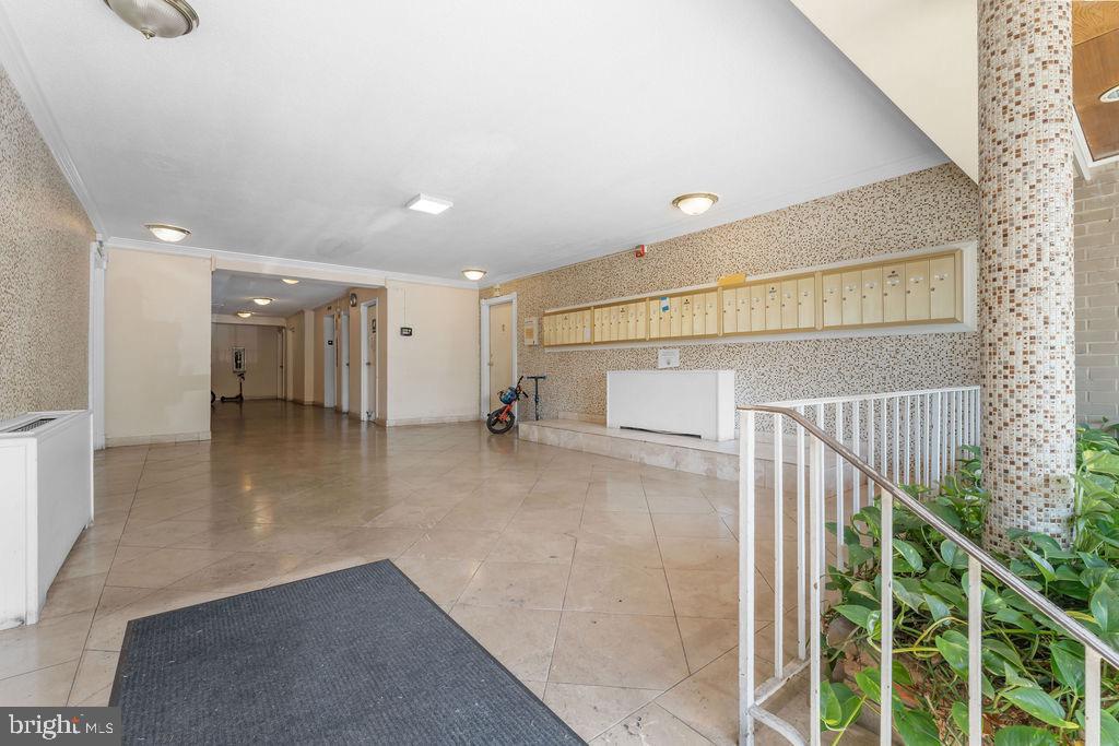 8308 Flower Avenue, Unit 403 Takoma Park, MD 20912 - Photo 4 of 23