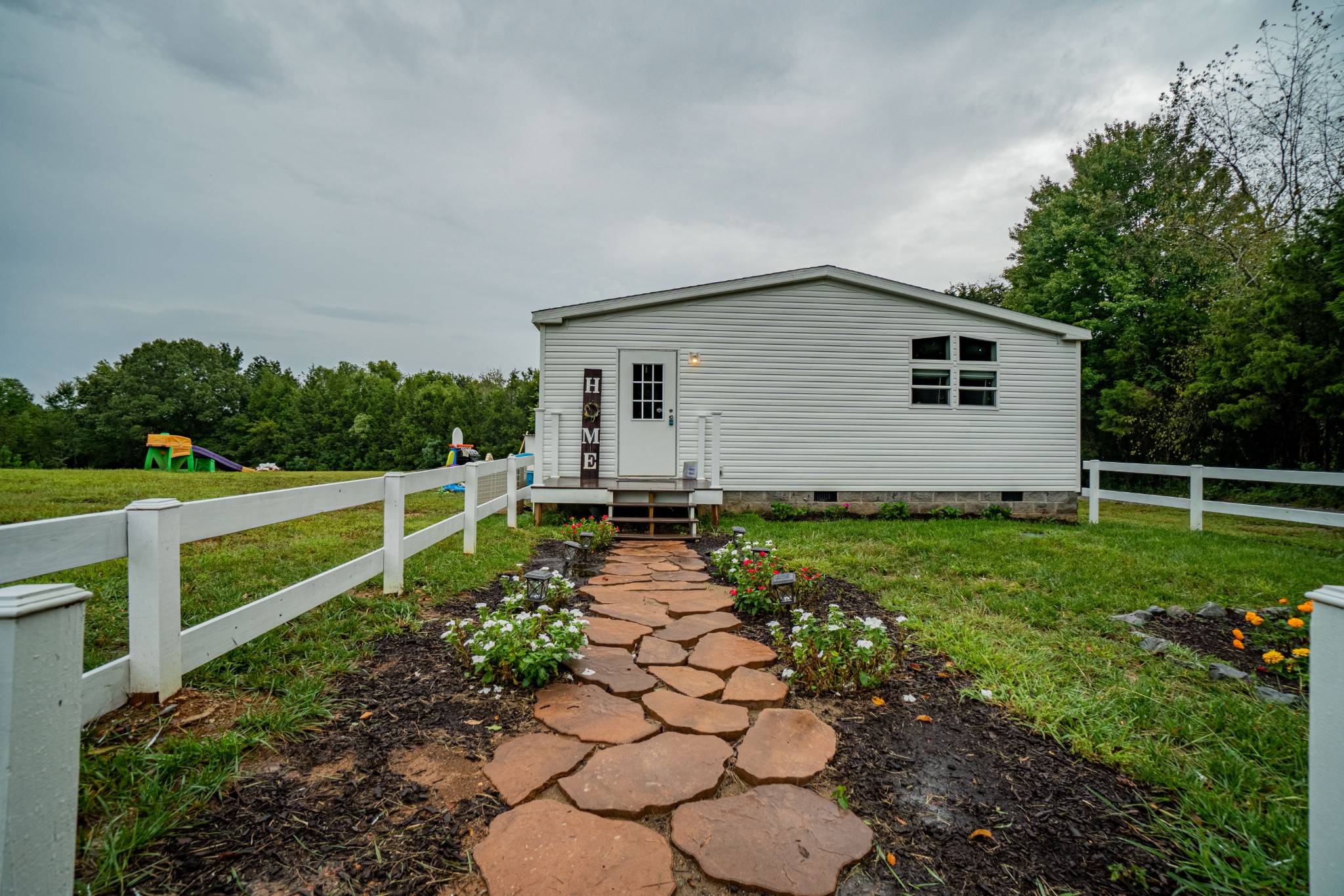 4816 Bridges Road Springfield, TN 37172 - Photo 2 of 33 Gallery Image 2