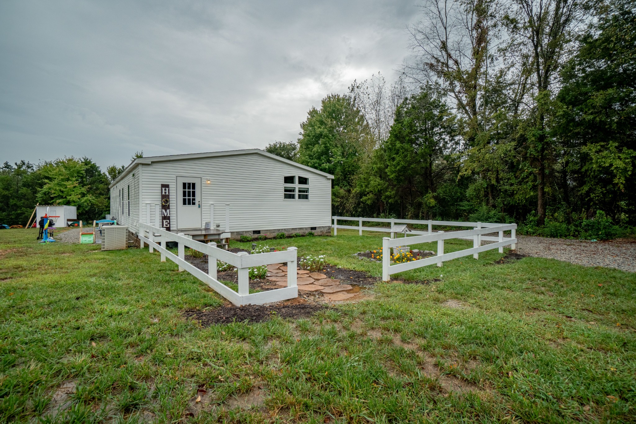 4816 Bridges Road Springfield, TN 37172 - Photo 4 of 33 Gallery Image 4