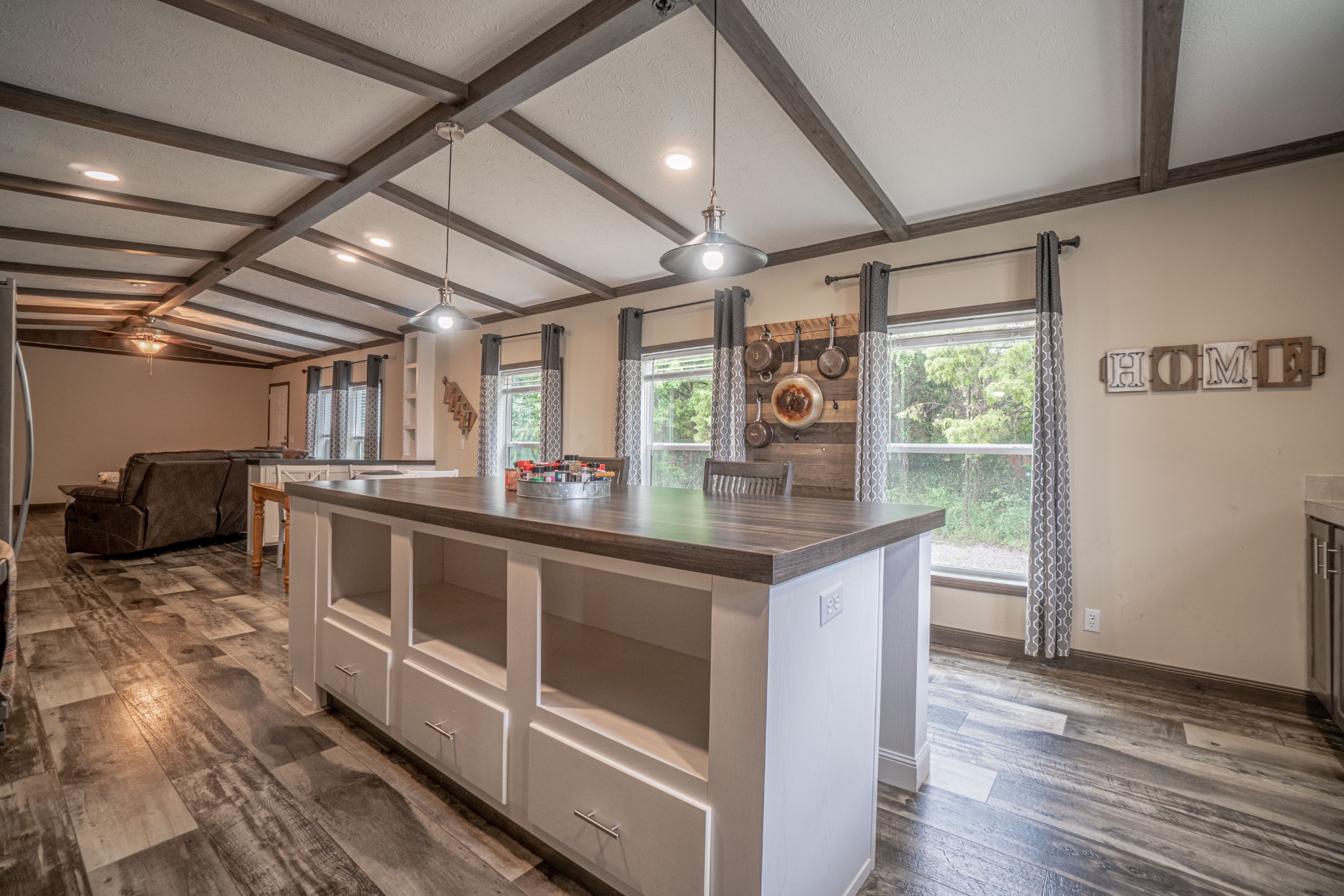 4816 Bridges Road Springfield, TN 37172 - Photo 9 of 33 Gallery Image 9