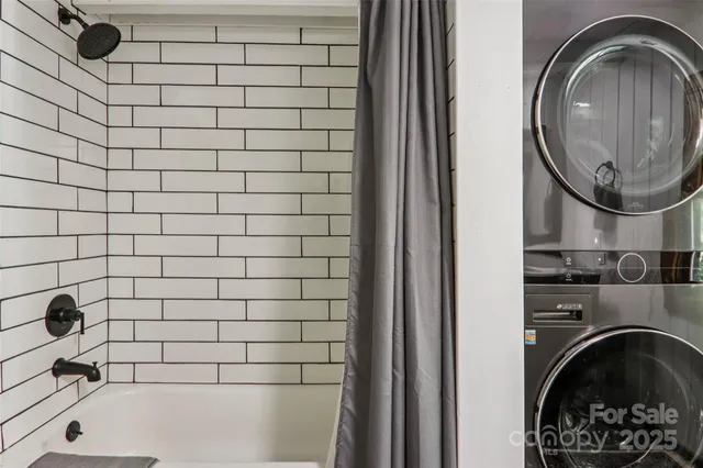 a view of a tree in a yard